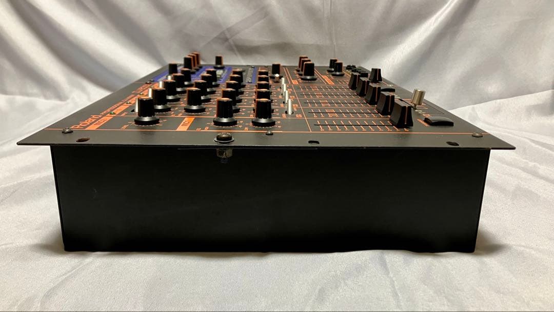 ジャンク Roland DJ-2000 4ch DJミキサー 通電確認済み