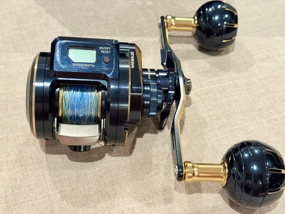 【美品】ダイワ 21ソルティガIC 100H-DH