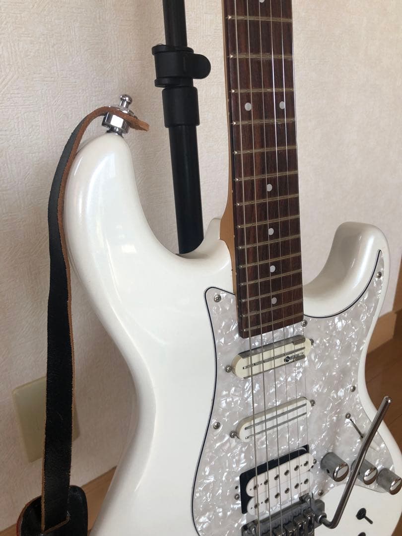 FERNANDES エレキギター ホワイト