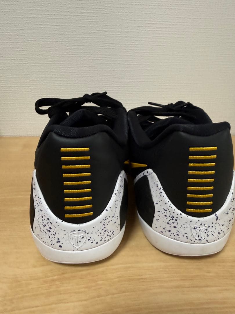 コービー9エリート LOW EM プロトロ