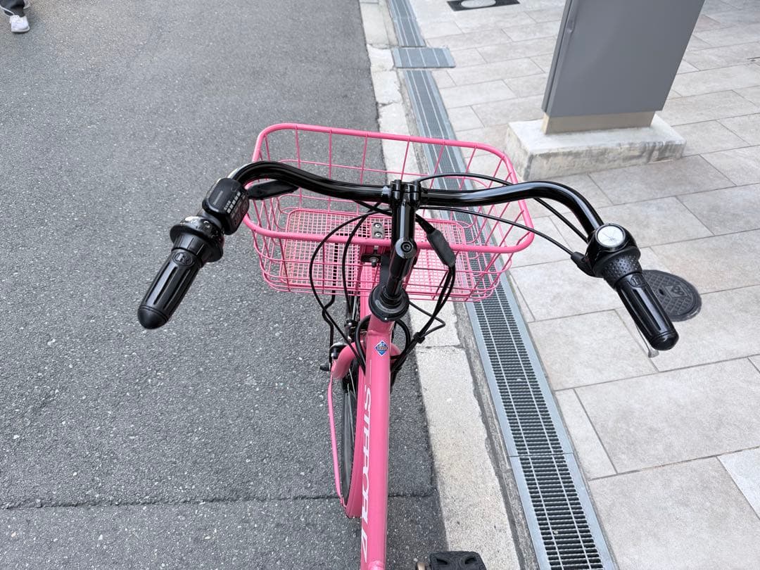 大阪府　ブリヂストン　電動アシスト自転車 ピンク
