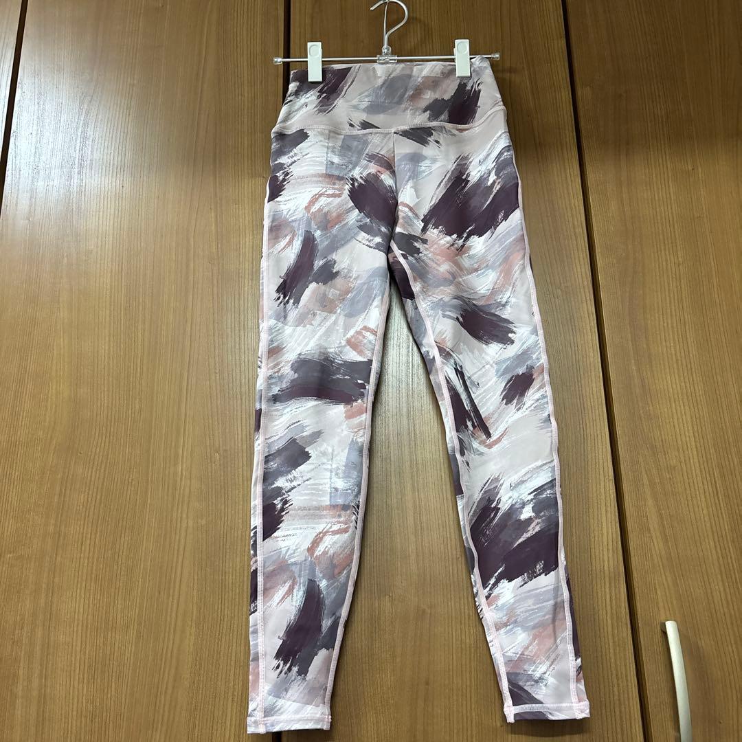 ダンスキン　DANSKINヨガ　ピラティス　上下セット　L