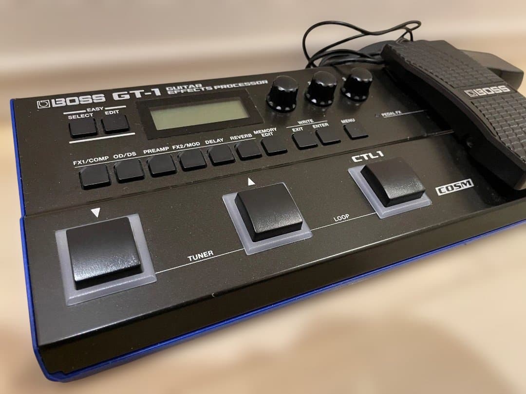 ギター BOSS GT-1 Guitar Effects Processor