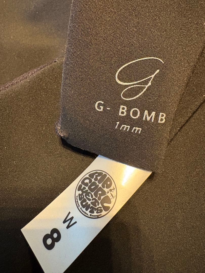 ☆新品未使用☆ RIP CURL フロントジップ長袖タッパー　レディース