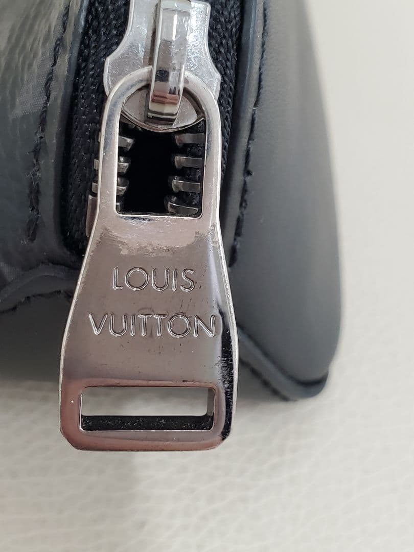 ルイヴィトン トゥルースエリザベット ペンケース