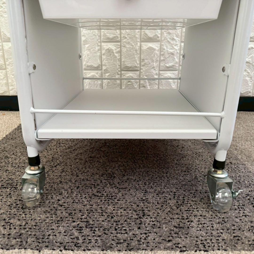 東京23区配送無料✨アイラッシュガレージ　キルティングワゴン　マツエク　ネイル