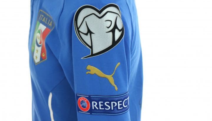 イタリア代表　ジョルジョ・キエッリーニ　直筆サイン入り支給品ユニフォーム