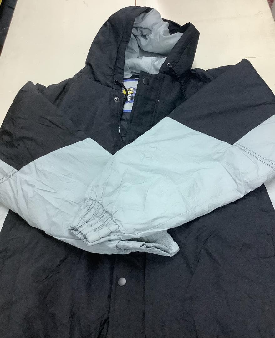 新品　80s 90s RAIDERS ウォームアップジャケット 黒/灰色