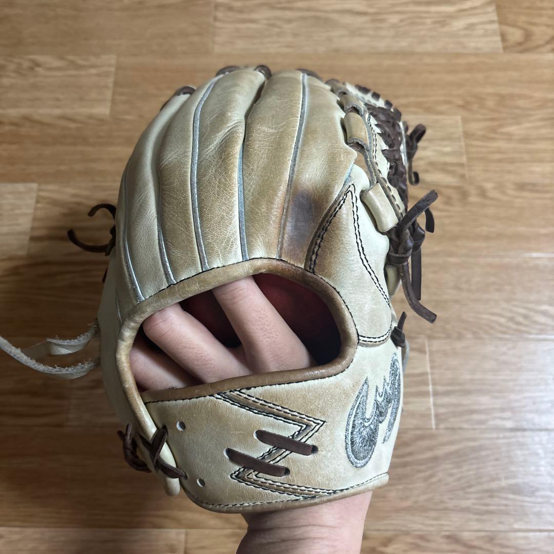 お*ん様 Zeems軟式グローブ 右手用 ベージュ