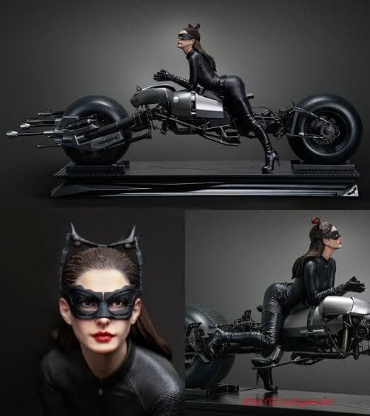 キャットウーマン　クイーンスタジオ　1/6 スタチュー