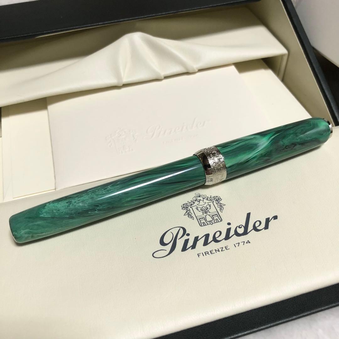 新品未使用 廃番 ピナイダー ジェムストーン 万年筆 マカライトグリーン ニブF