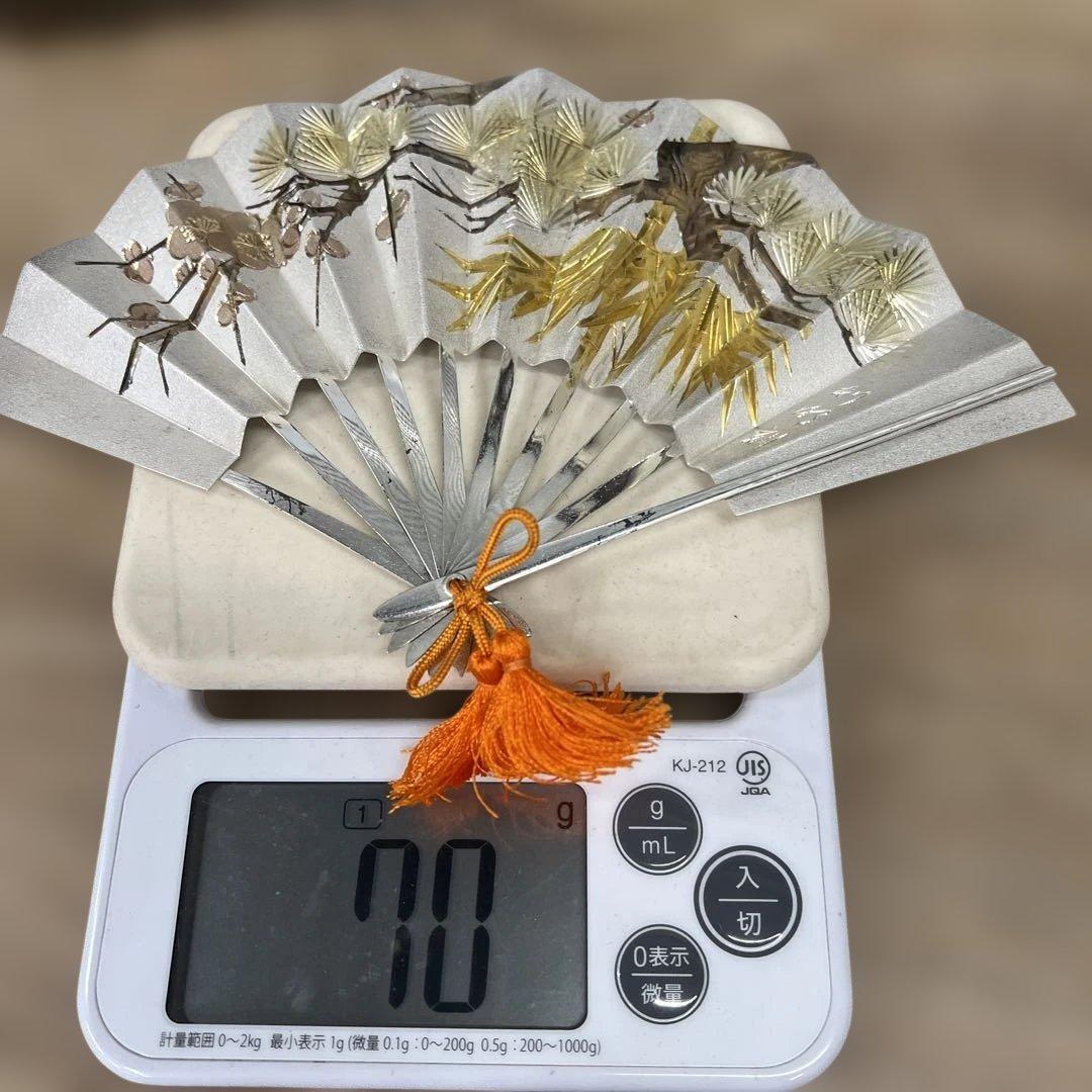 217 純銀製　扇子額飾り