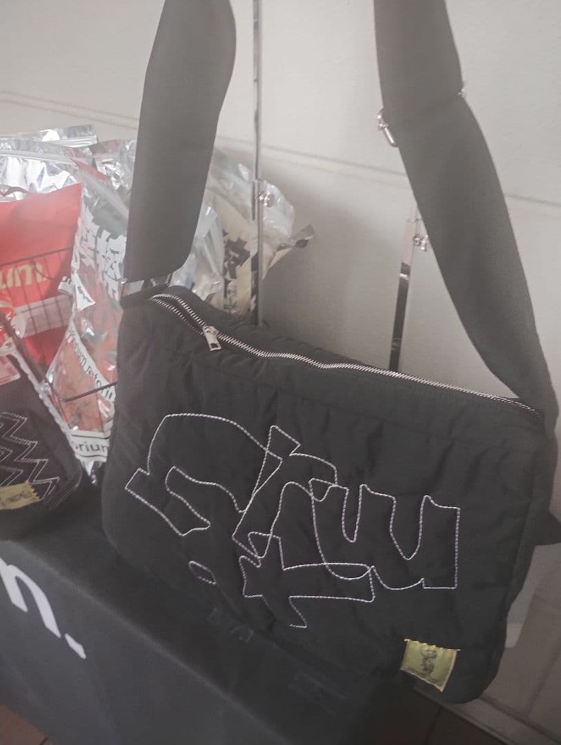 【まとめ売り】なとり 摩擦 黒バッグ と ポーチセット売り