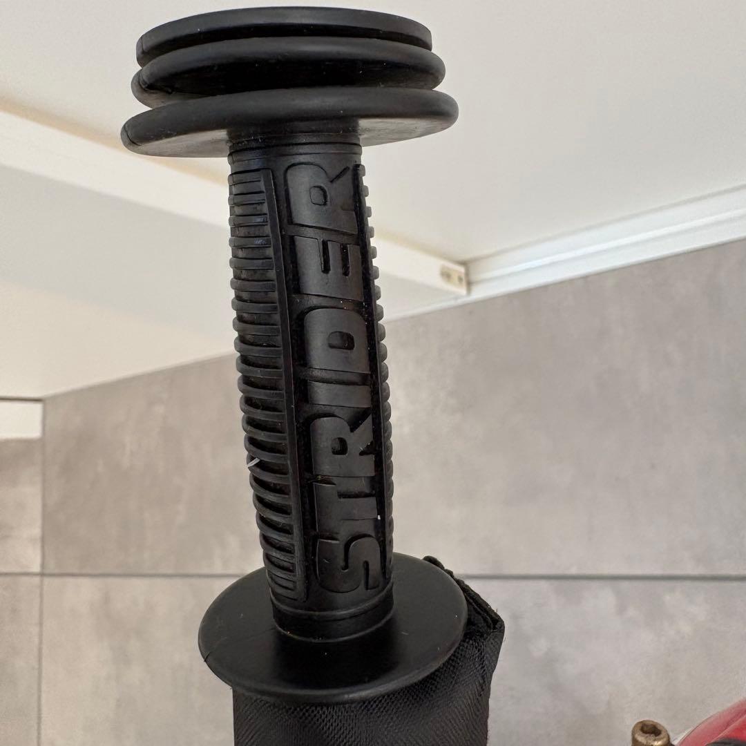 【美品】STRIDER 12 バランスバイク 赤　スポーツタイプ　レッド