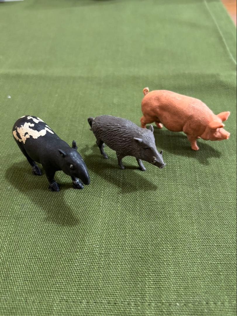 動物　フィギュア