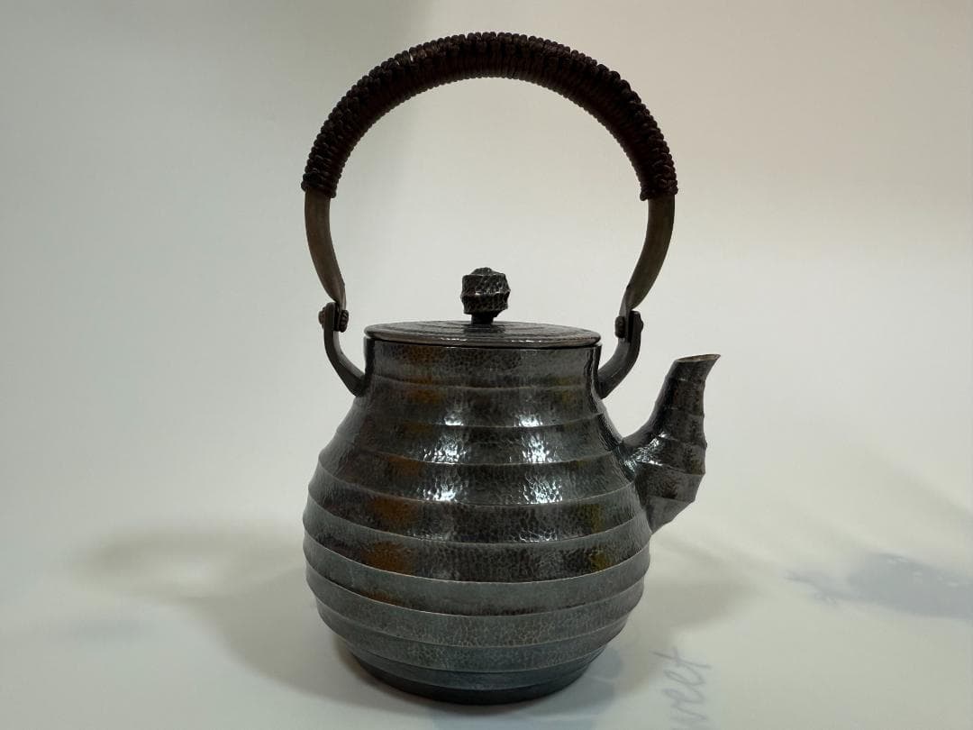 純銀製 芋頭紋 湯沸 銀瓶 煎茶道具 重さ679ｇ