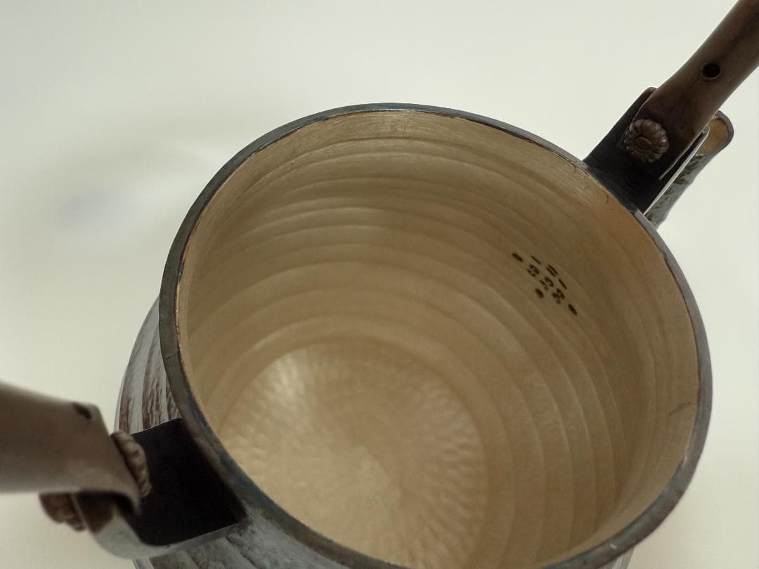 純銀製 芋頭紋 湯沸 銀瓶 煎茶道具 重さ679ｇ