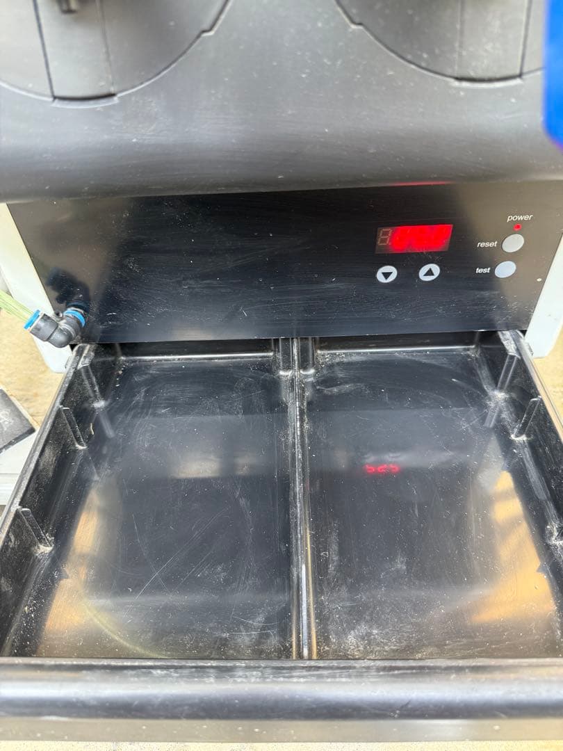 TM04-N01 カートリッジ式　マルシェディスペンサー　ビールサーバー