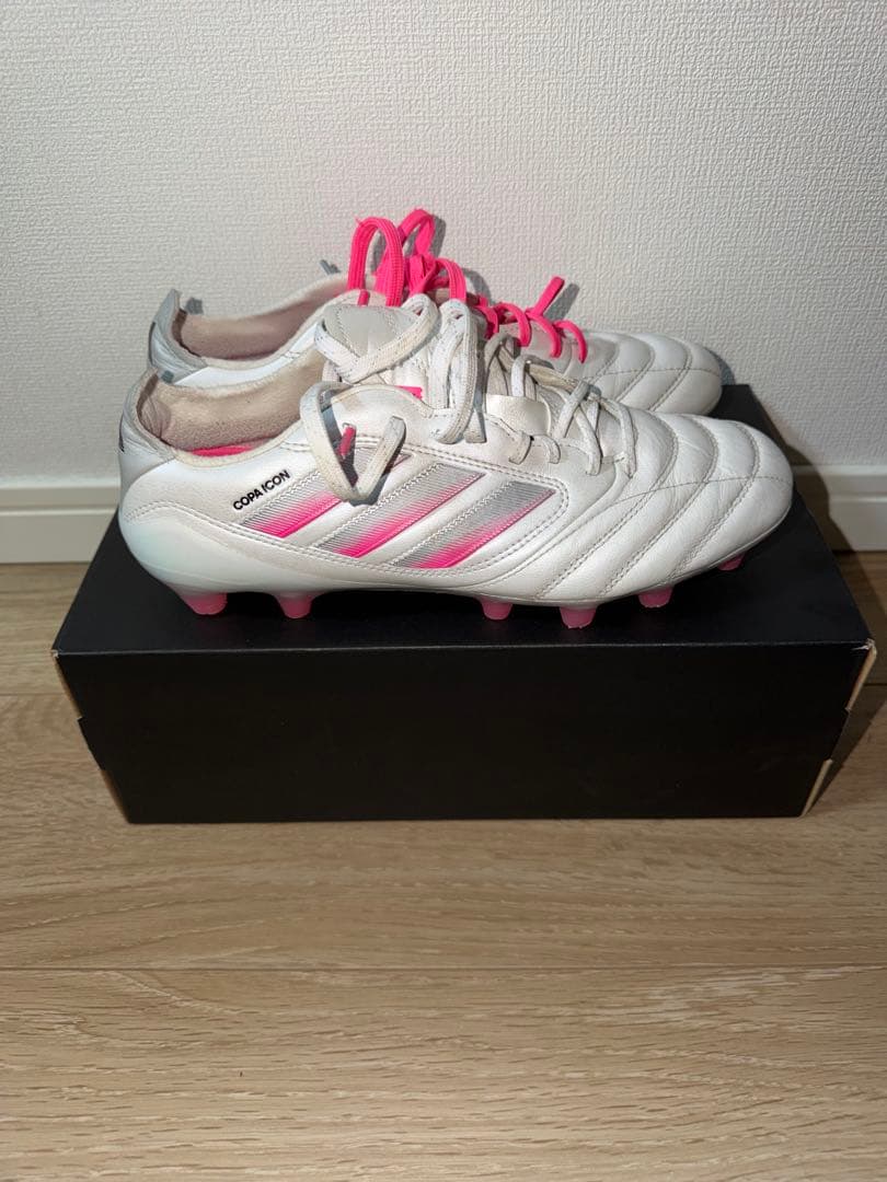 adidas コパアイコン2 KAMO限定カラー スパイク　ホワイト/ピンク