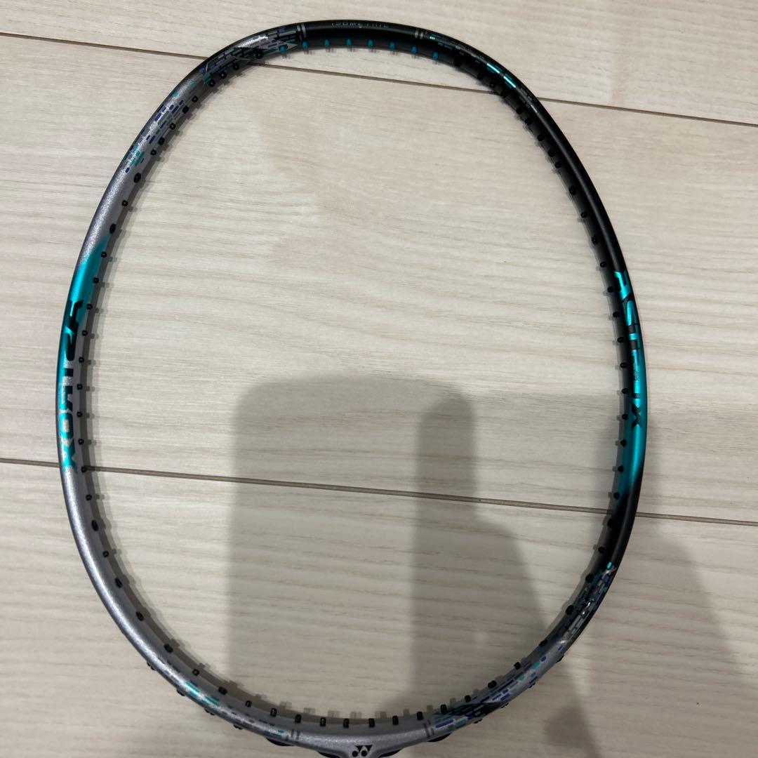 バドミントンラケット アストロクス88Sプロ