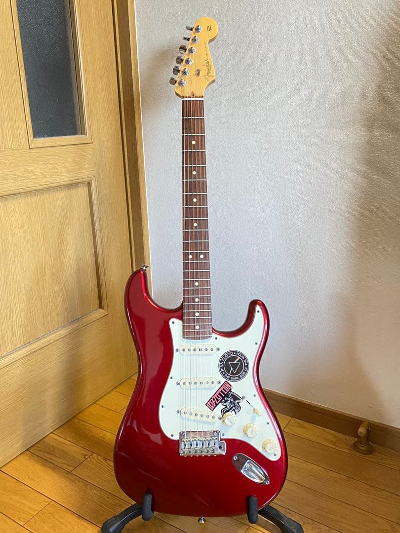 安藤　フェンダー　ストラトキャスター　アメリカンスタンダード