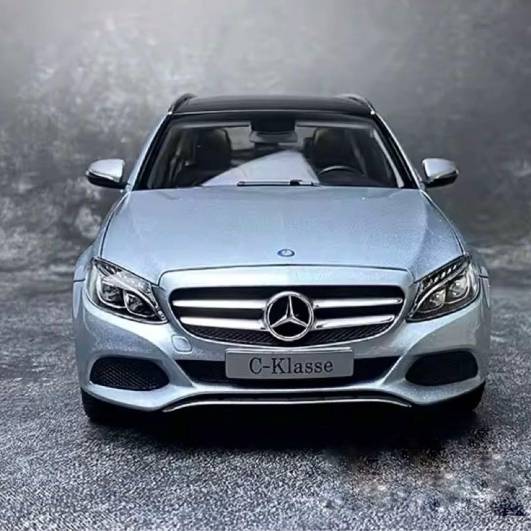 NOREV C-Klasse 1/18スケールモデルミニカー