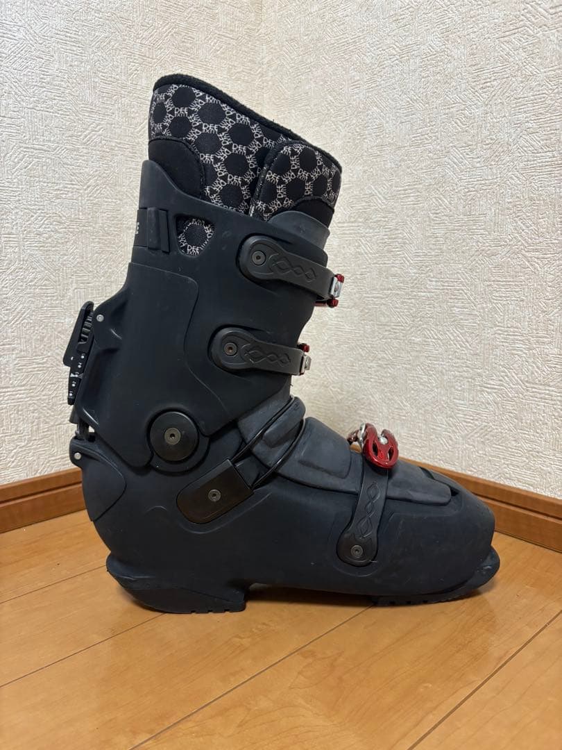 DEELUXE TRACK325 ディーラックス 29.0cm