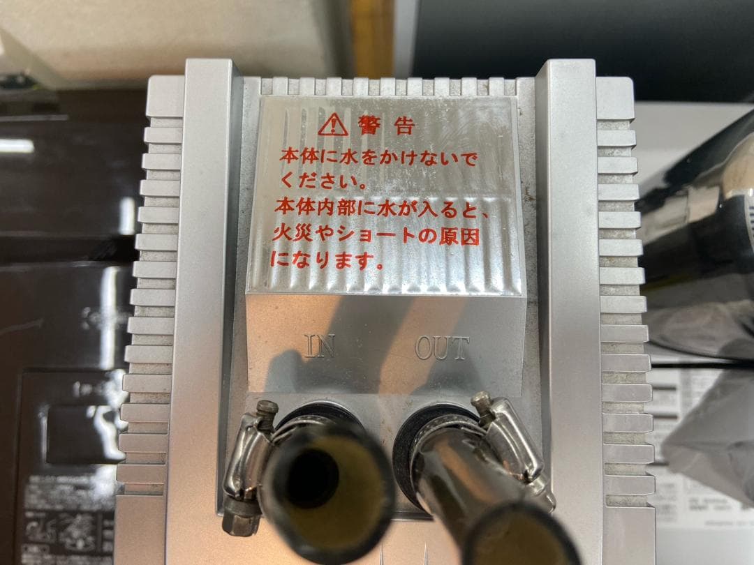 テトラ クールタワー ＣＲ−ＮＥＷ対応水60リットル 水槽用クーラー ペルチェ式