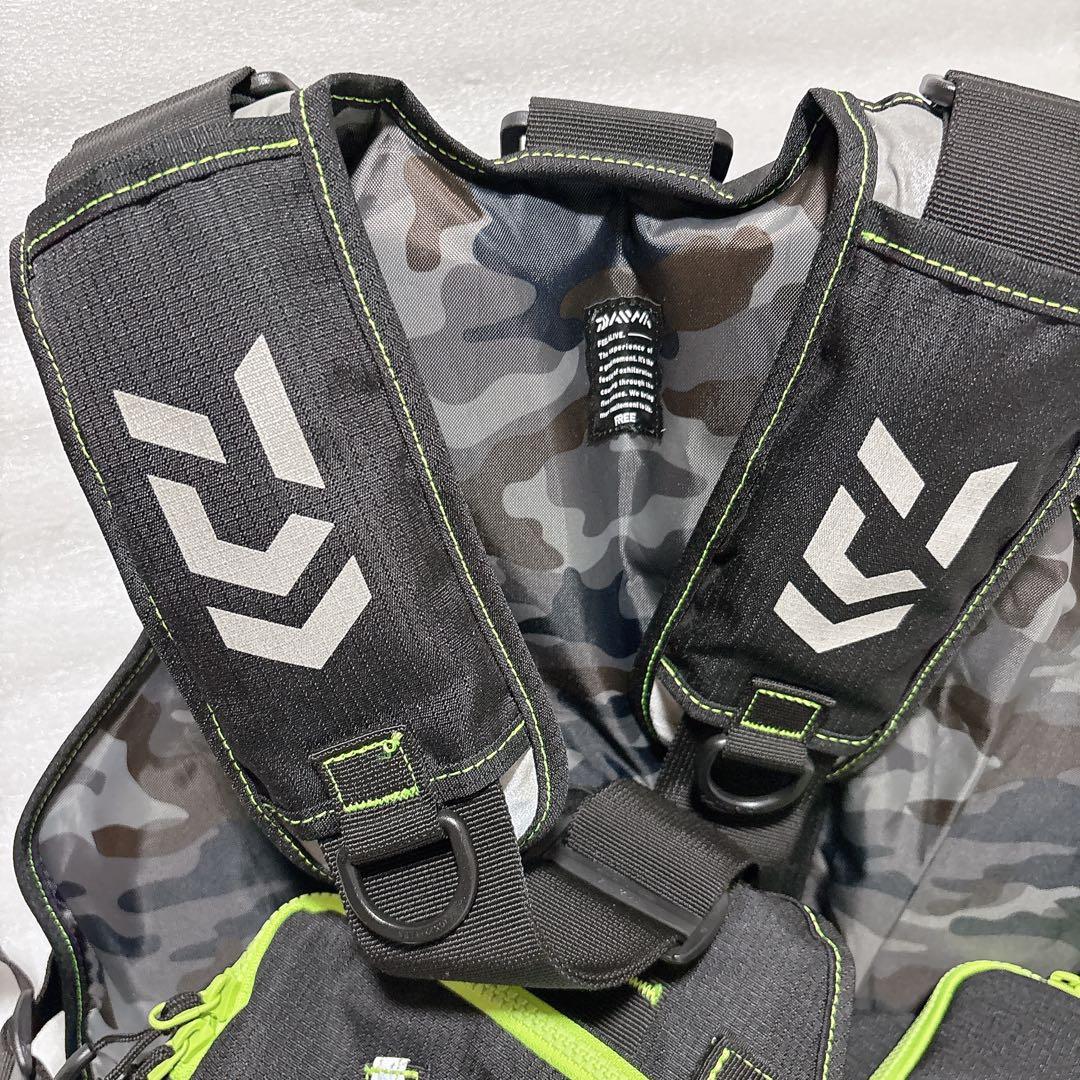 ダイワ ライトフロート ゲームベスト DF-6406