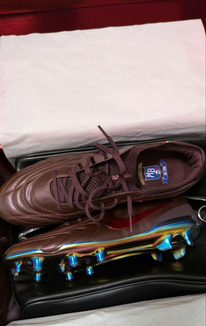 ナイキ　ティエンポ レジェンド 10 エリート LUXE FG