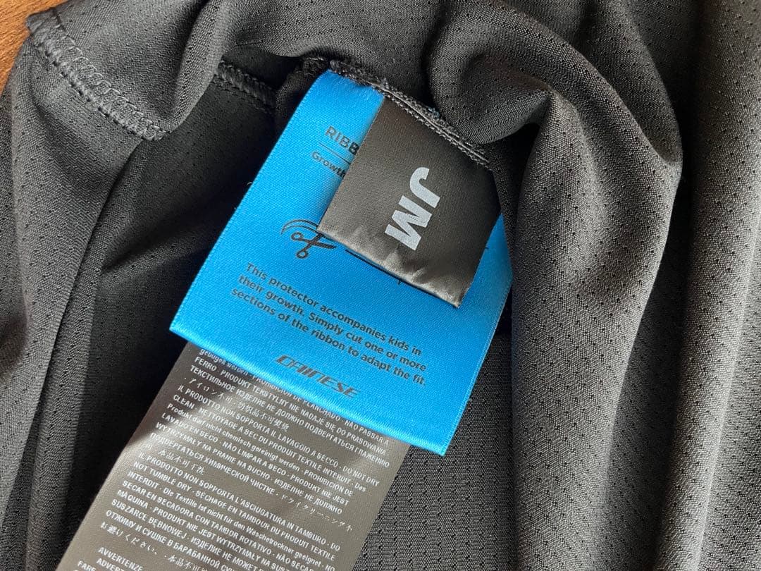 ダイネーゼ SCARABEO PRO TEE プロテクター　サイズJM（子供用）