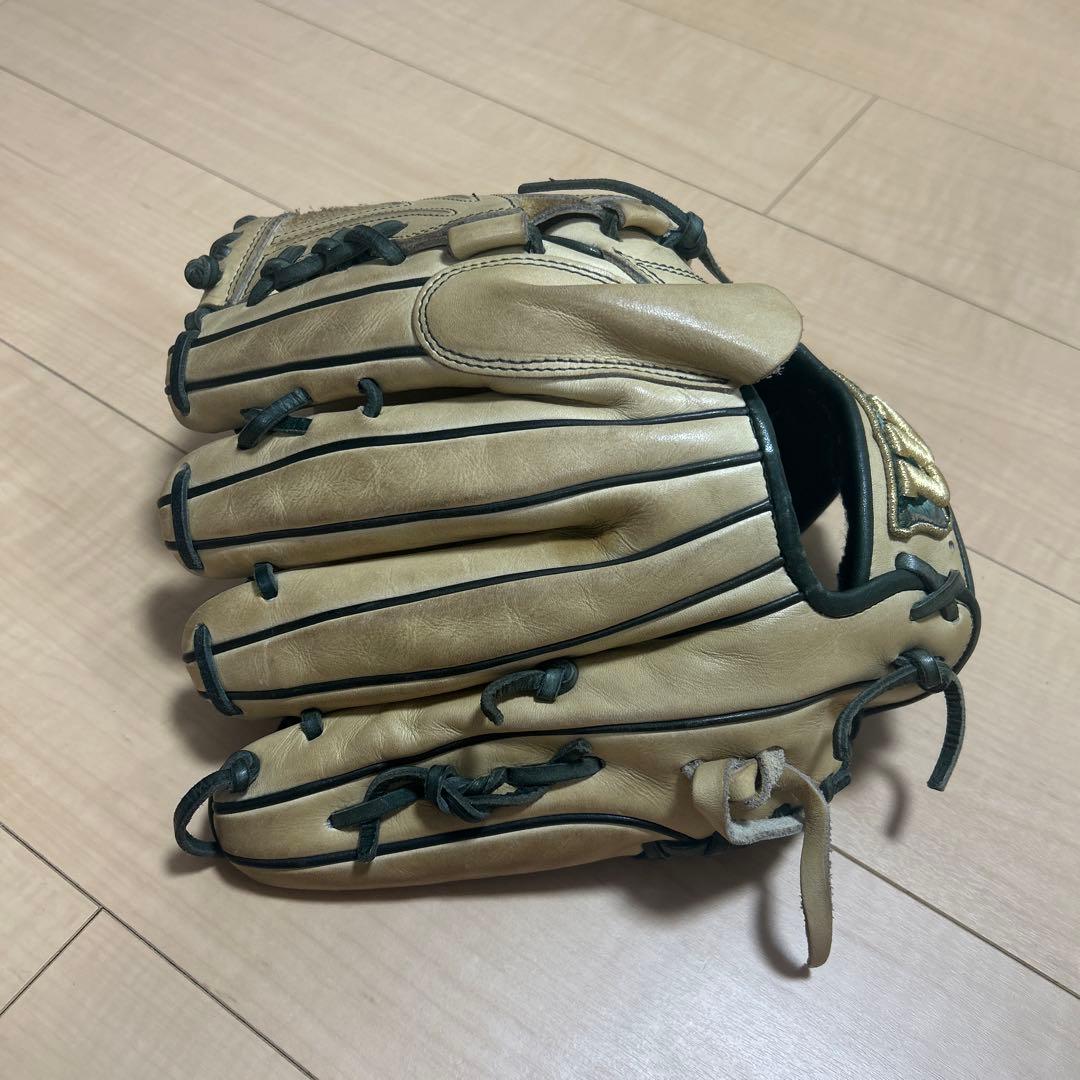 ウィルソン 軟式野球 投手用グローブ