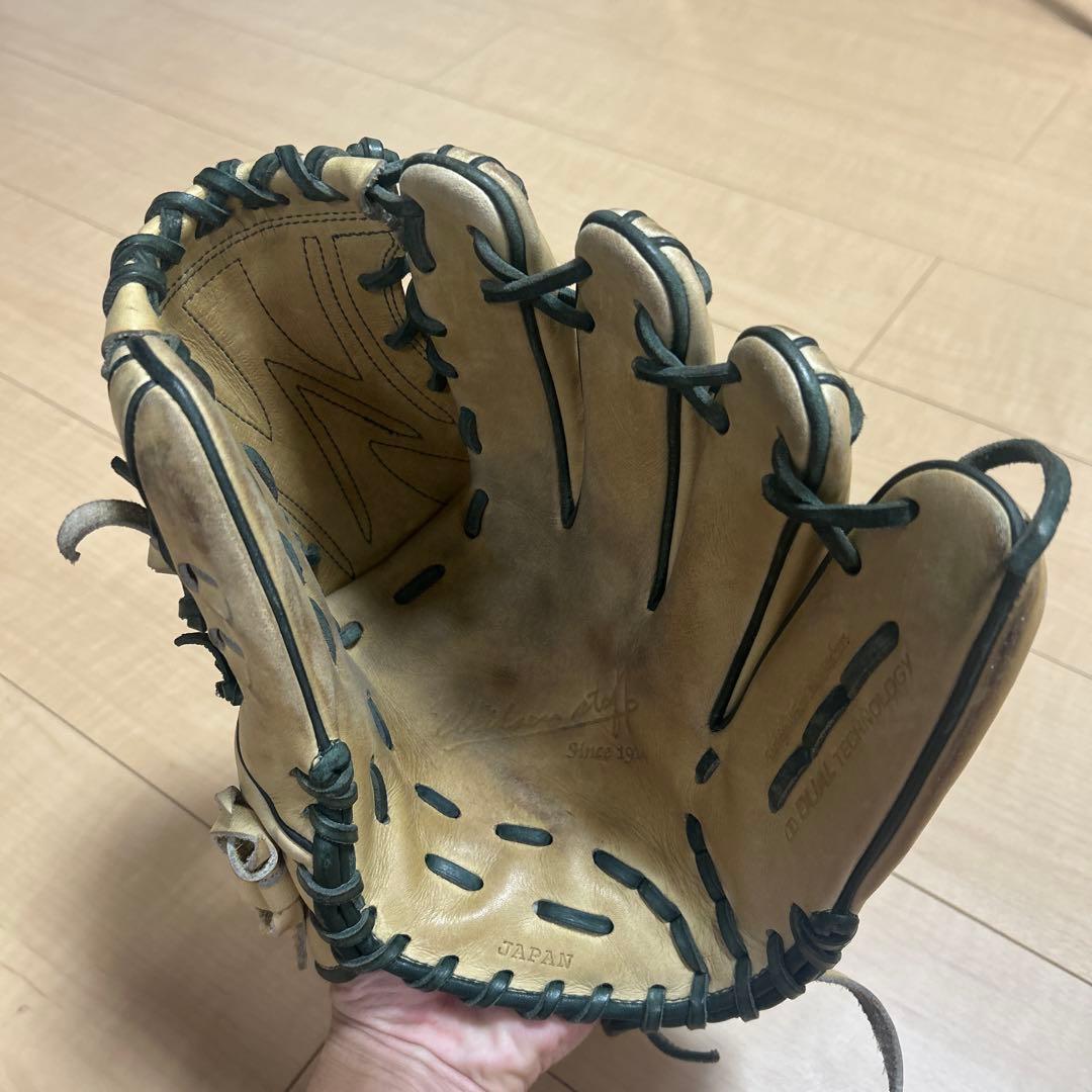 ウィルソン 軟式野球 投手用グローブ