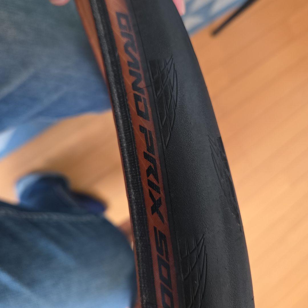 Mavic Aksium 700C disc クリンチャーホイール