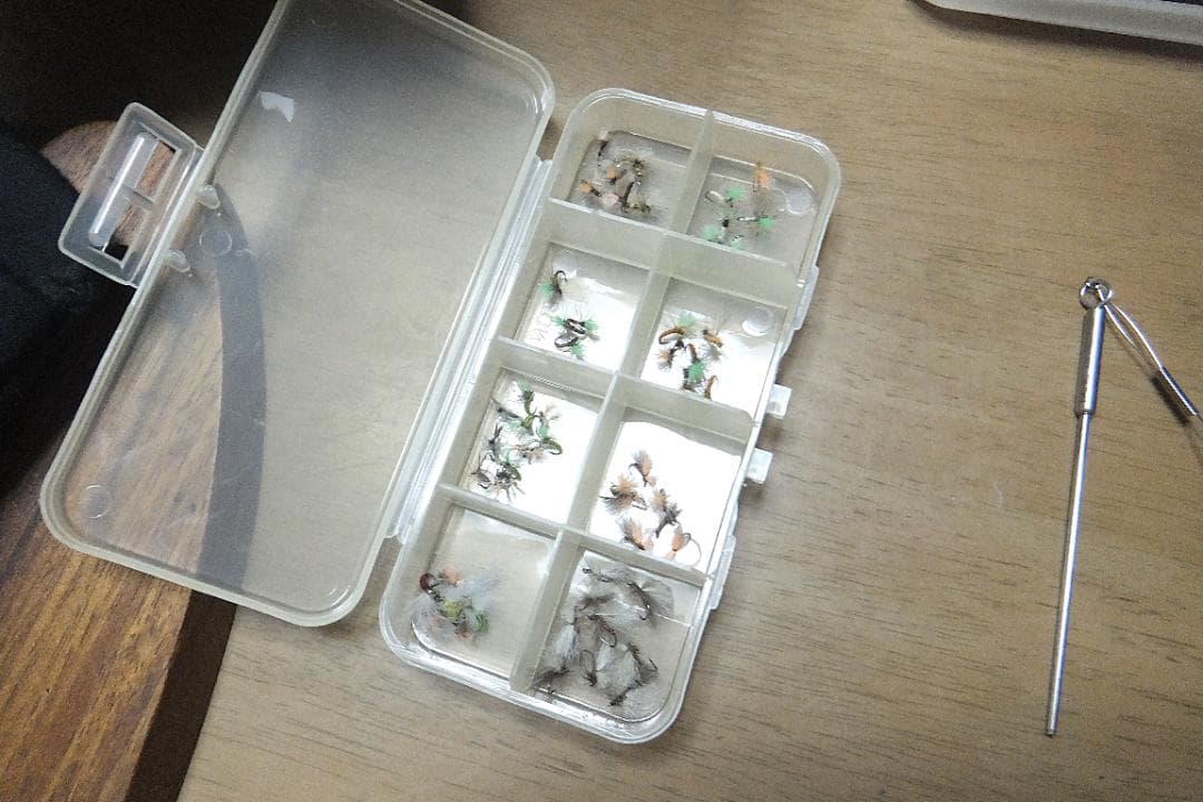 レンゼッティ トラベラーカムバイスぺディスタル＆フライタイイングツール