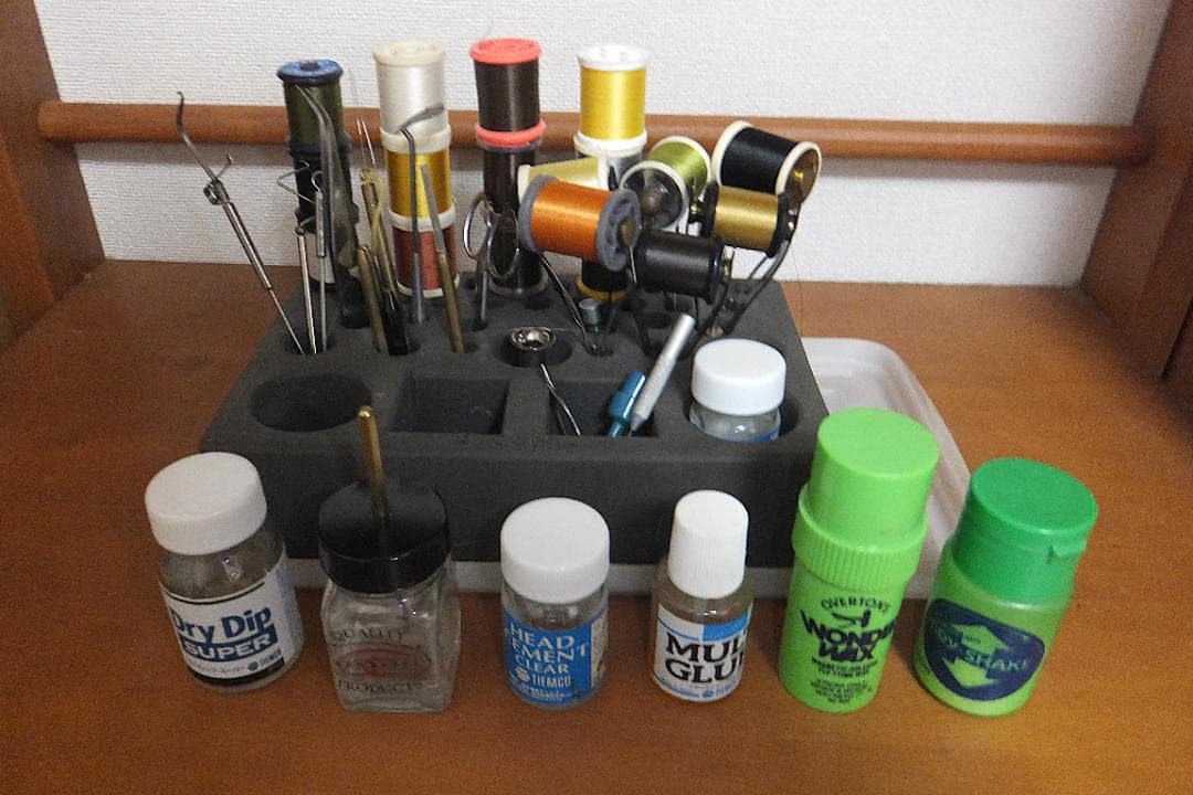 レンゼッティ トラベラーカムバイスぺディスタル＆フライタイイングツール