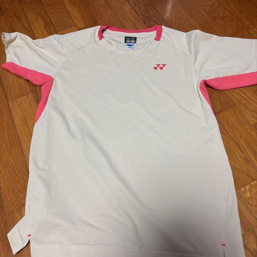 YONEX テニスウェアセット（Tシャツ、ショーツ、キャップ）キャスパー　ルード