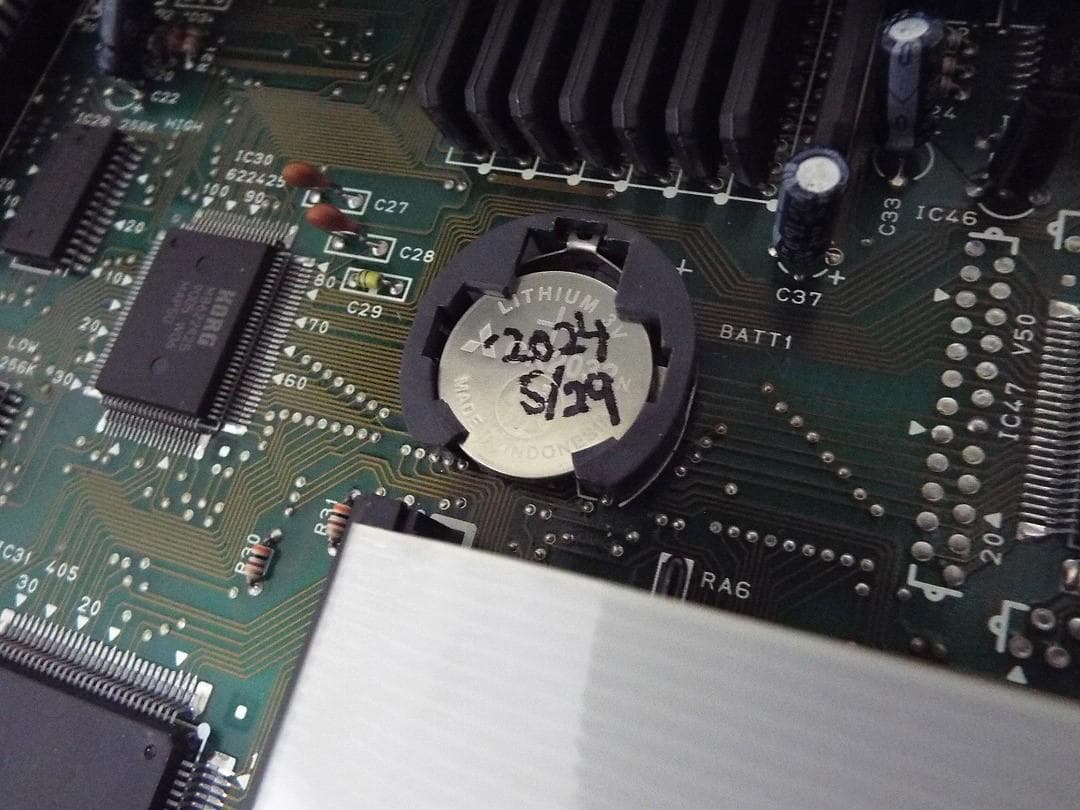 完動_美品 電池交換済 76FS鍵盤 コルグ T2_本体のみ