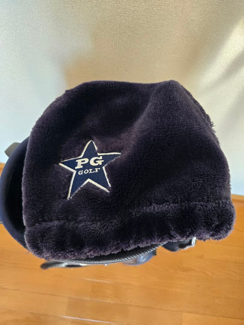 パーリーゲイツ　キャディバッグ　アイアンカバー付