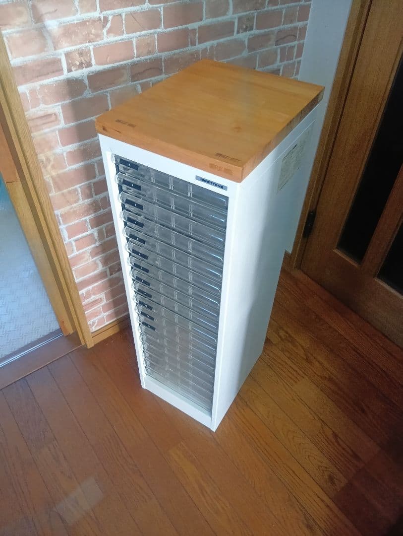 ナカバヤシ株　18段レターフロアケース