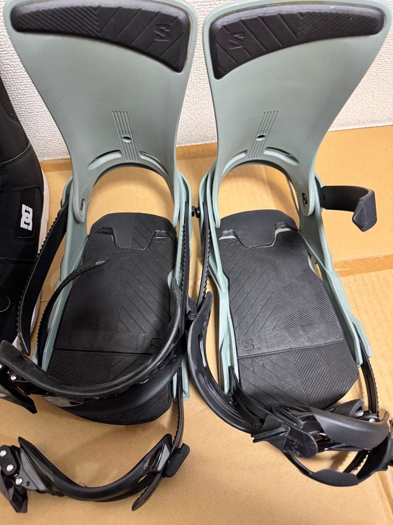 SALOMON スノーボードビンディング SMALL