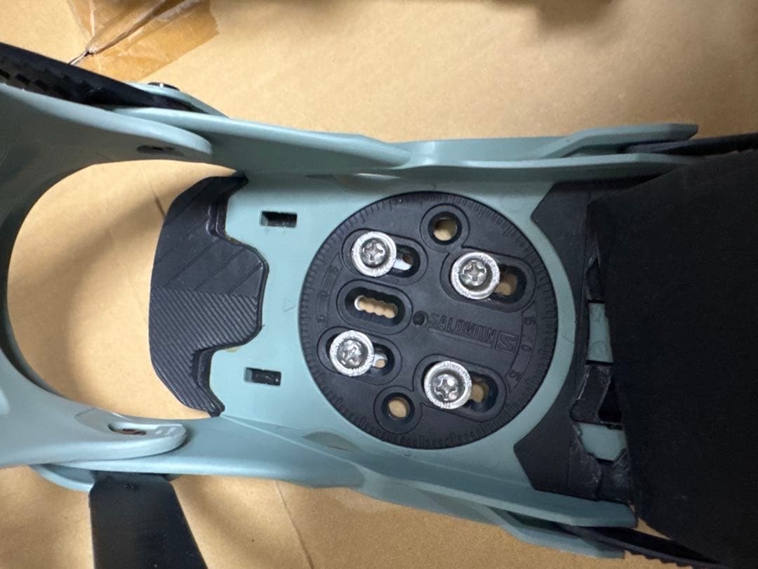 SALOMON スノーボードビンディング SMALL