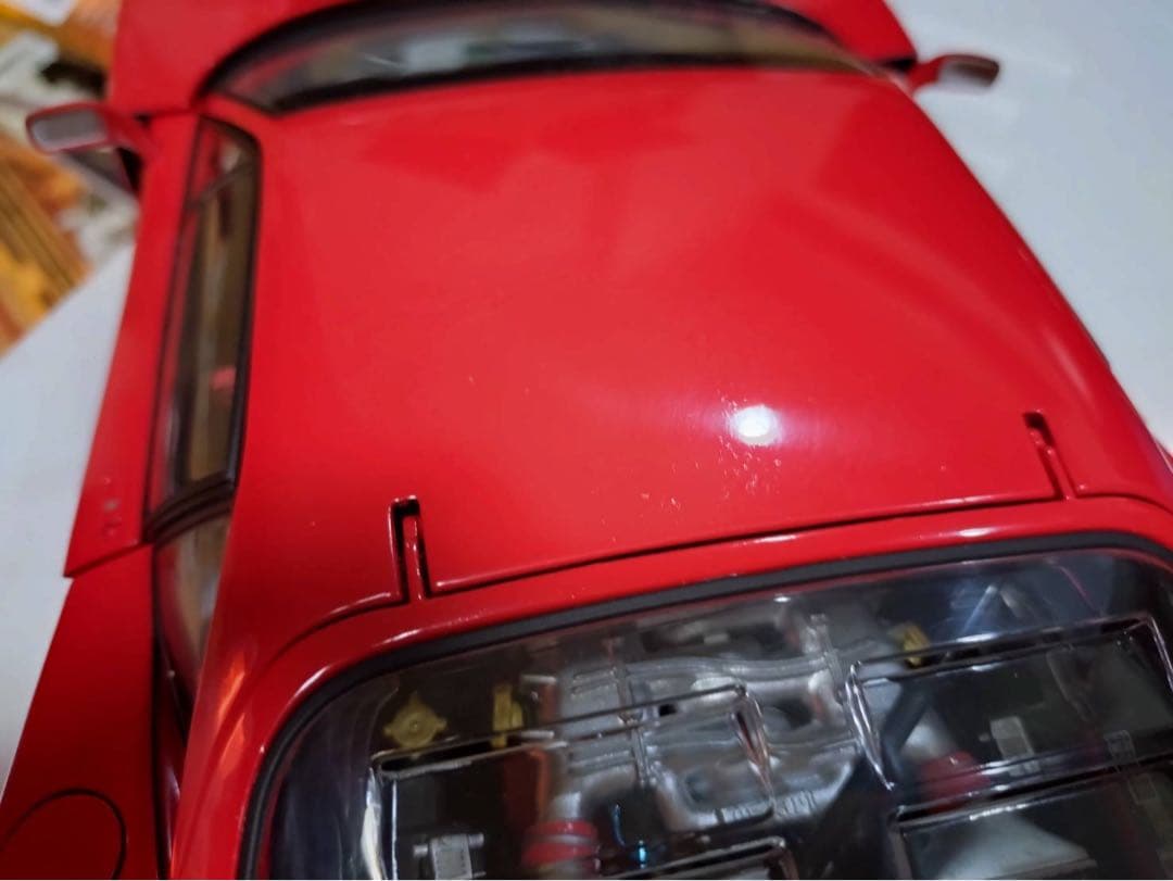 フェラーリ F40 1/12 ダイキャストカー