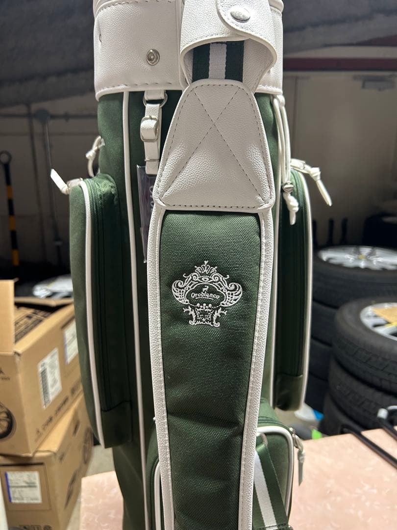 レアな美品Orobianco キャディーバッグ グリーン/ホワイト