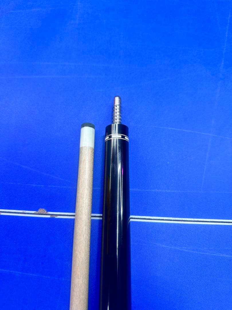 ビリヤード gonz