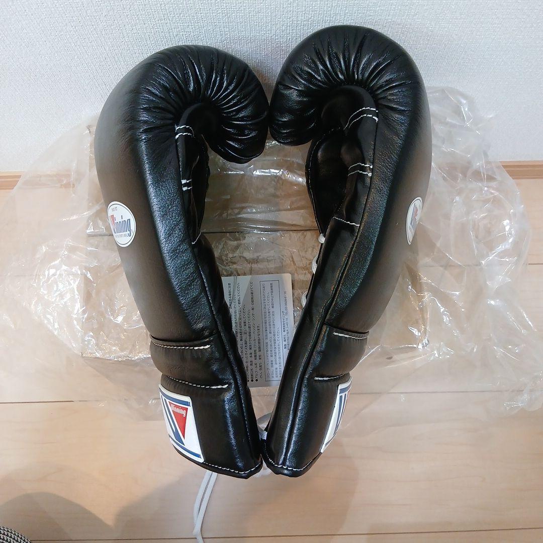 ウィニング ボクシンググローブ 14 oz ブラックひも式