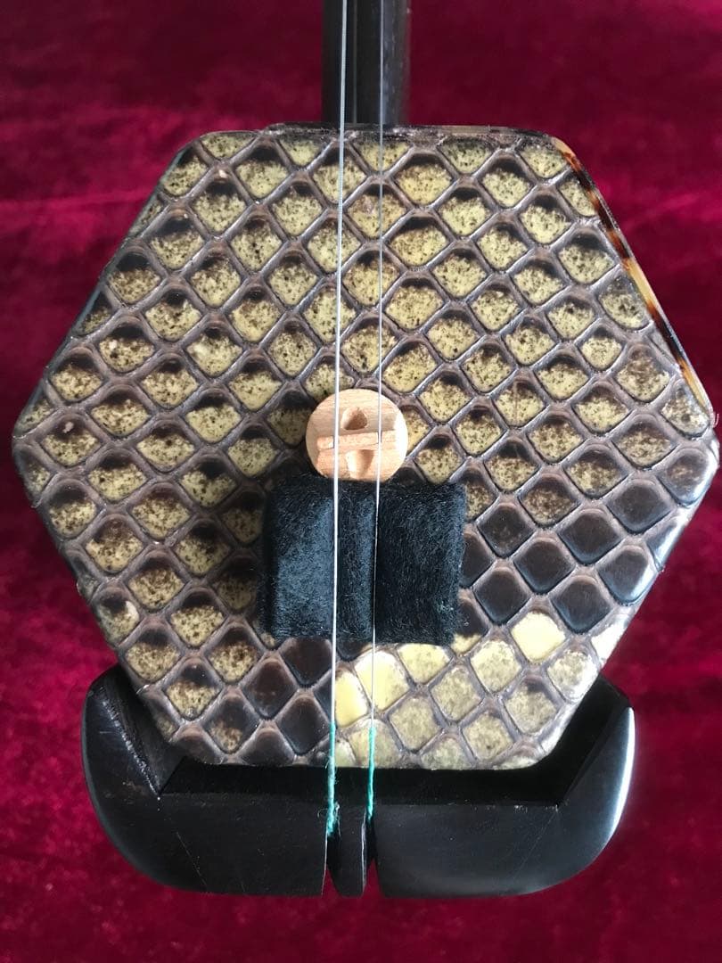 格安二胡★上級黒檀★古月琴坊・黄建洪製作★十年保証★必需品セット★100％評価