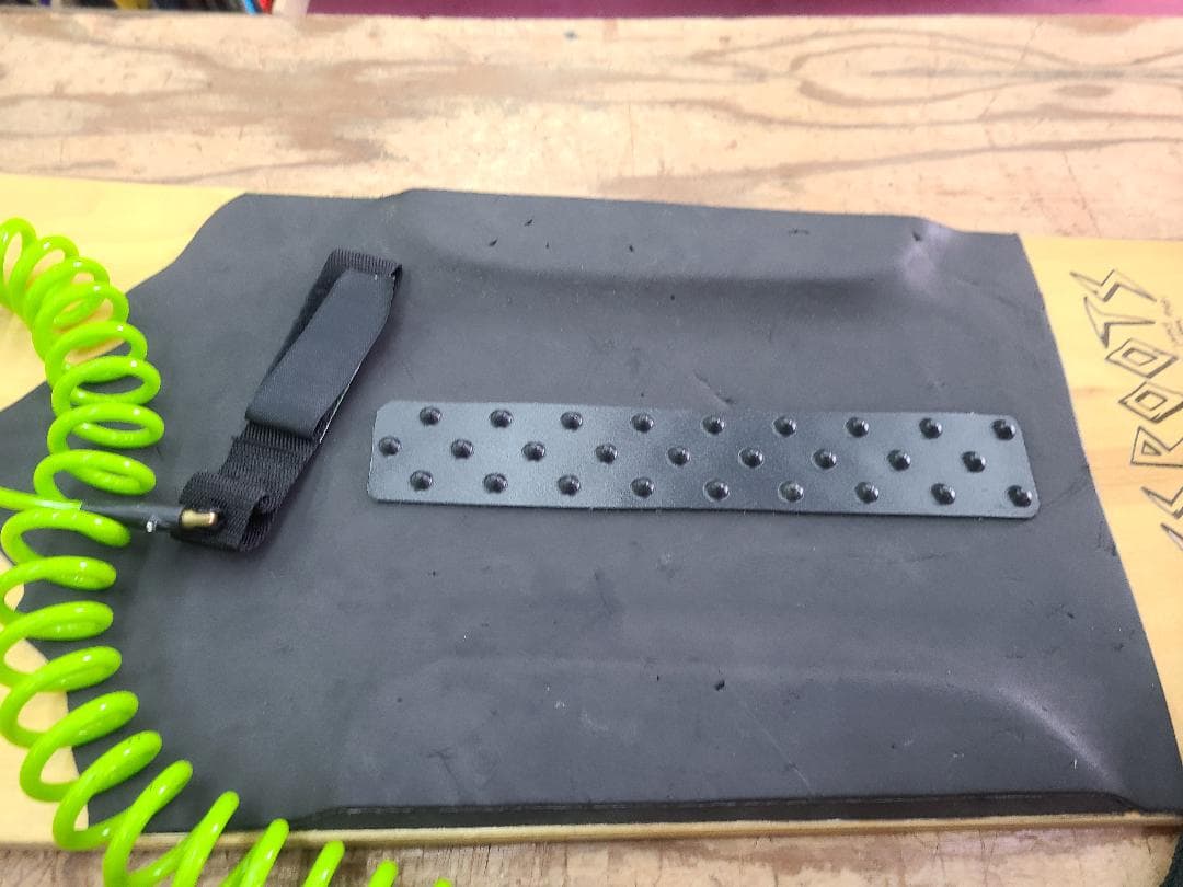 スノーボード JONES GRASSROOTS FLYING CARPET POWSURFER