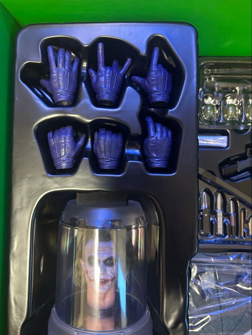 ホットトイズ　 DX33AE ジョーカー　植毛版