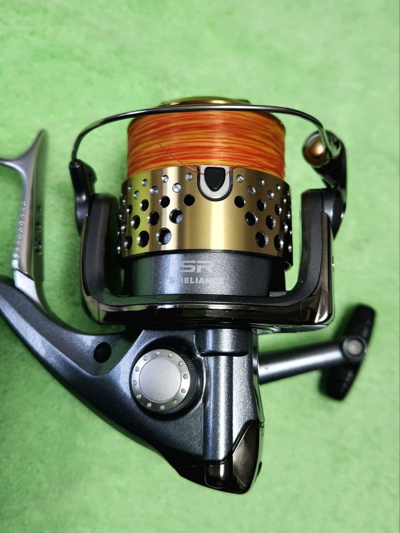 シマノ BB-Xテクニウム Mg2500D